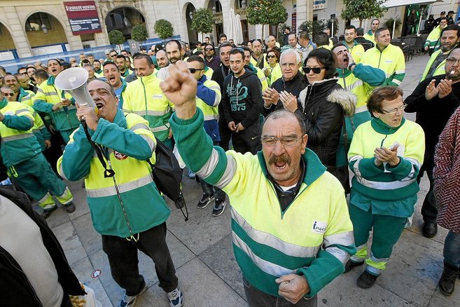 La huelga de la basura en Alicante se decide este lunes en referéndum ...