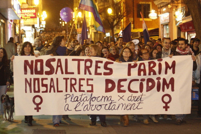 Miles de personas se manifiestan en Palma bajo el lema 'Nosotras ...