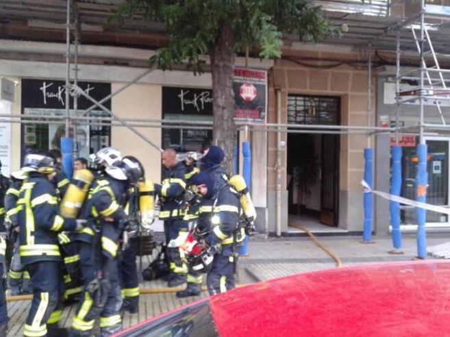 Muere una mujer de 50 años en el incendio de su casa del barrio de ...