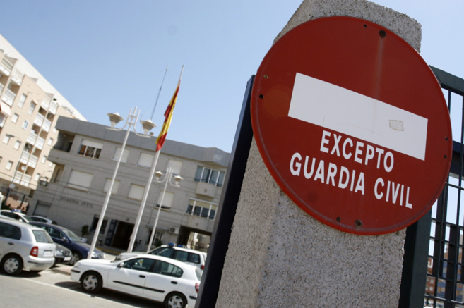 Hallan en casa del jefe de la Guardia Civil detenido en Torrevieja 4. ...