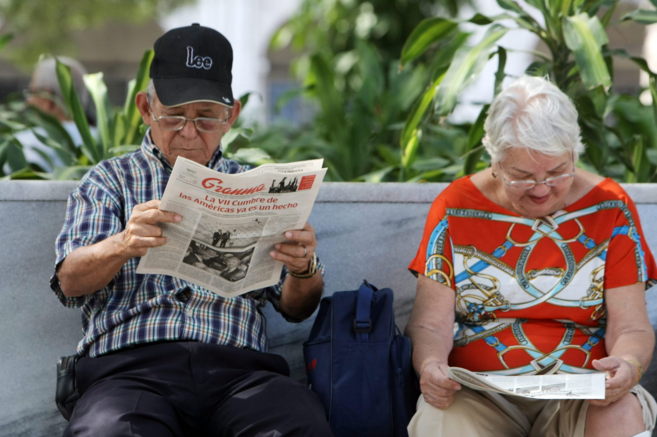 La prensa cubana celebra el 'distendido' encuentro entre Castro y Obama ...