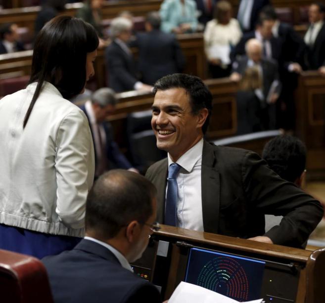 Pedro Sánchez no se perdona el error de su voto sobre el aborto ...