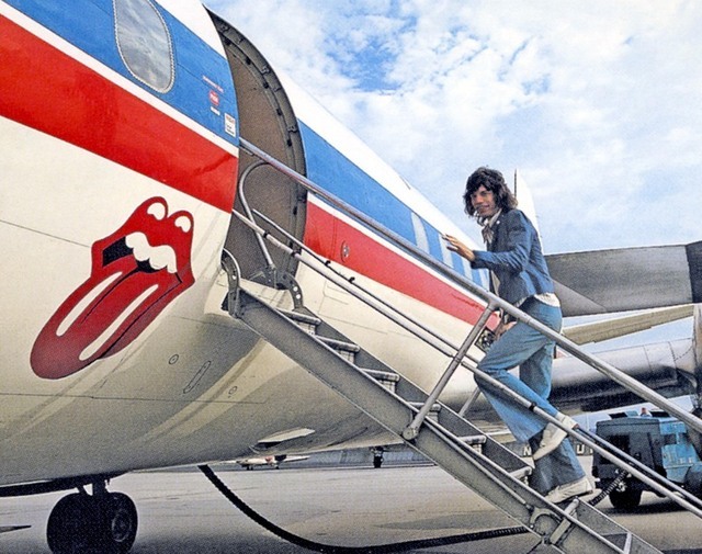 Príapo Airways' | Cultura | EL MUNDO