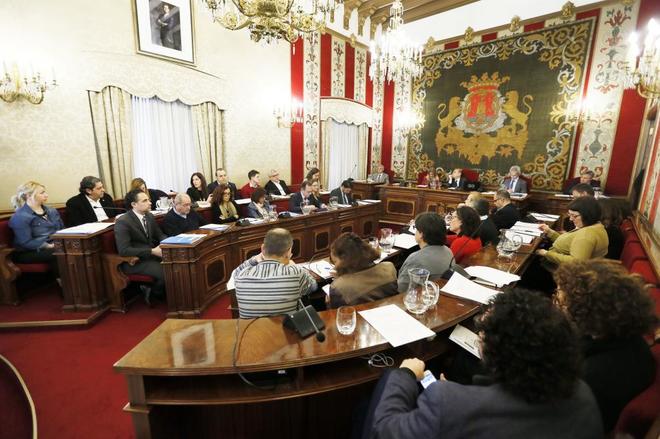 La oposición en bloque: "La situación en el Ayuntamiento de Alicante es ...