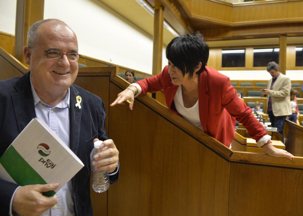 El Parlamento Vasco aboga por una relación bilateral con el Estado que ...