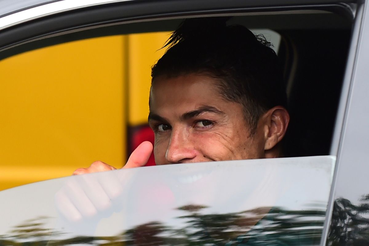 Cristiano Ronaldo, al salir de un entrenamiento.