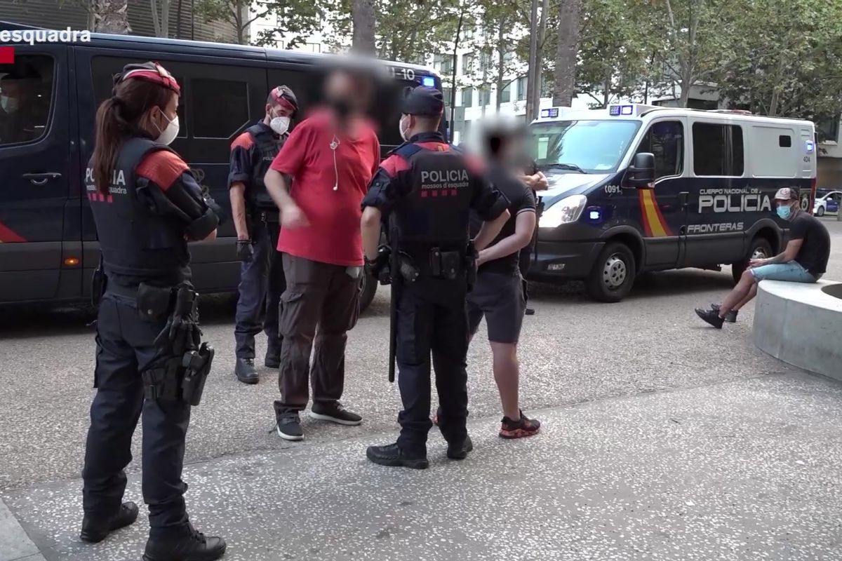 Caen los robos violentos en el centro de Barcelona por la presión ...