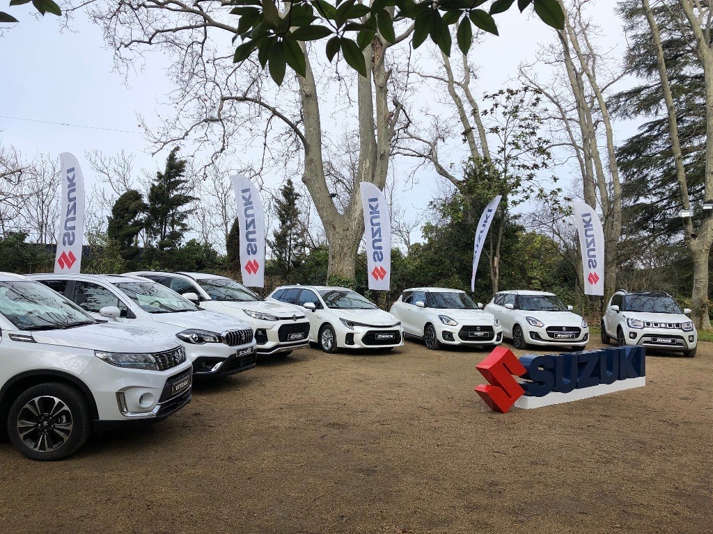 'Litros x kilos 2021': Suzuki entrega 3,17 toneladas de comida al Banco ...