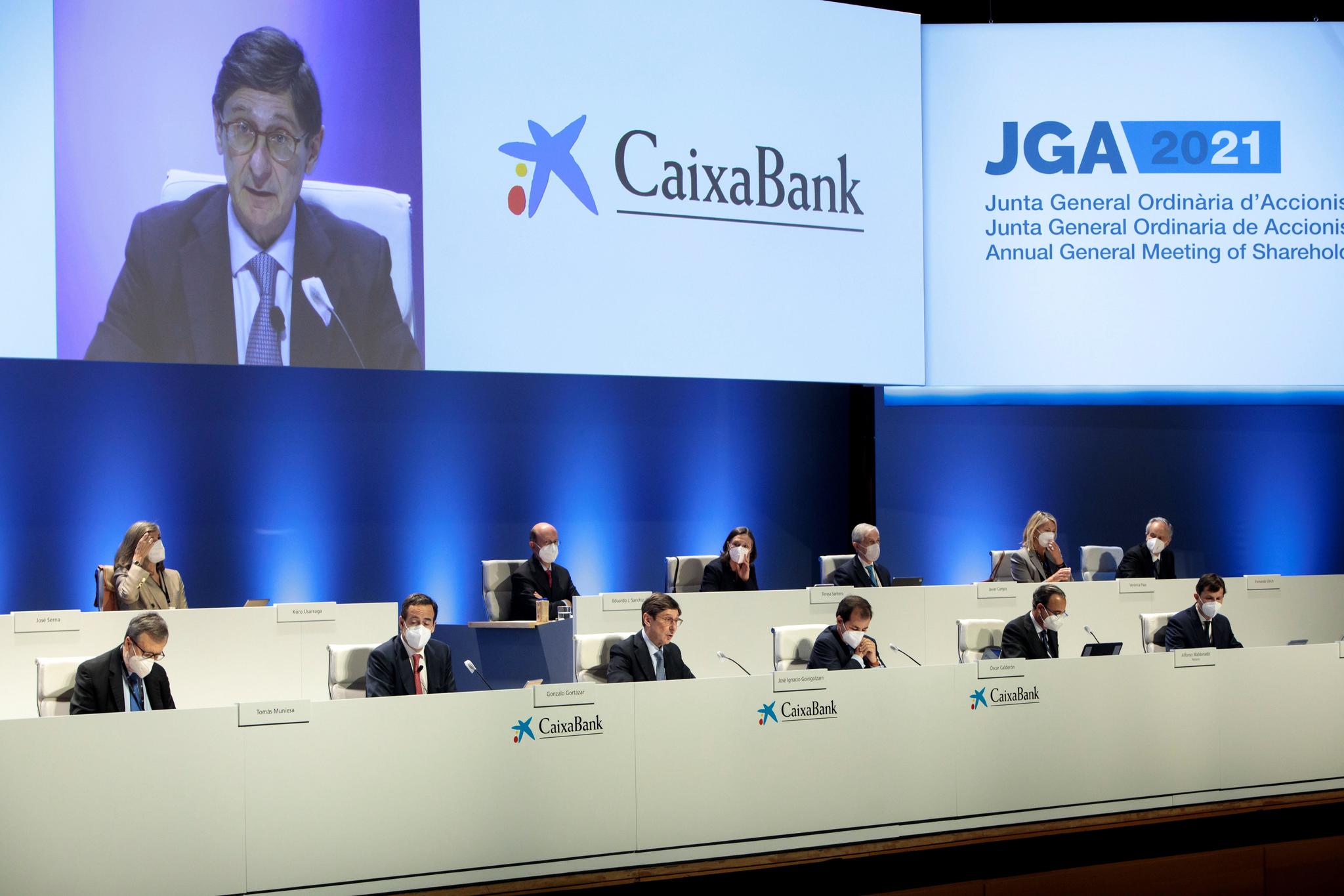 El Estado vota en contra de los sueldos de la cúpula de CaixaBank y ...