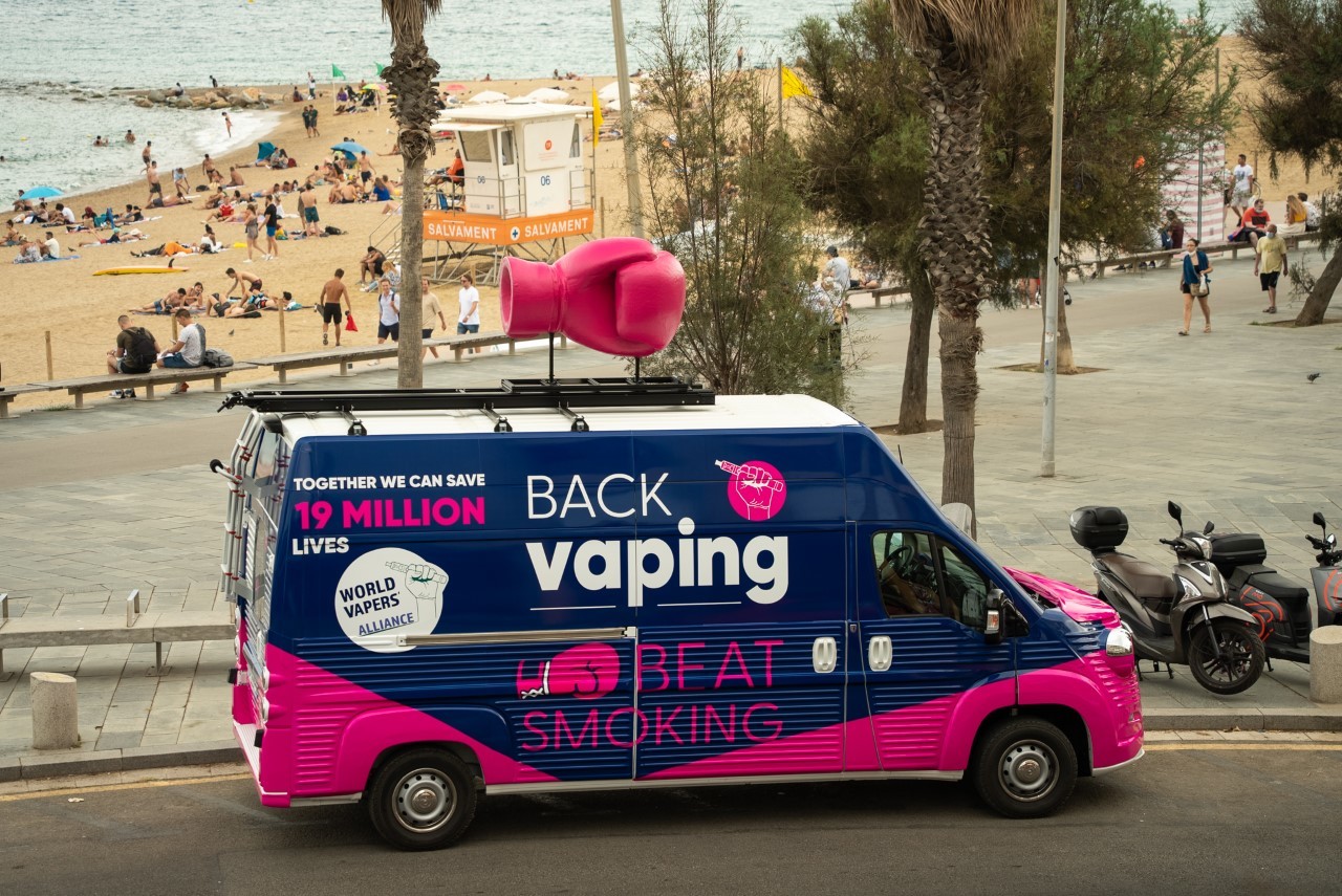 Ofensiva europea para garantizar el vapeo como alternativa a dejar de fumar | Catalua Ofensiva europea para garantizar el vapeo como alternativa a dejar de fumar | Catalua