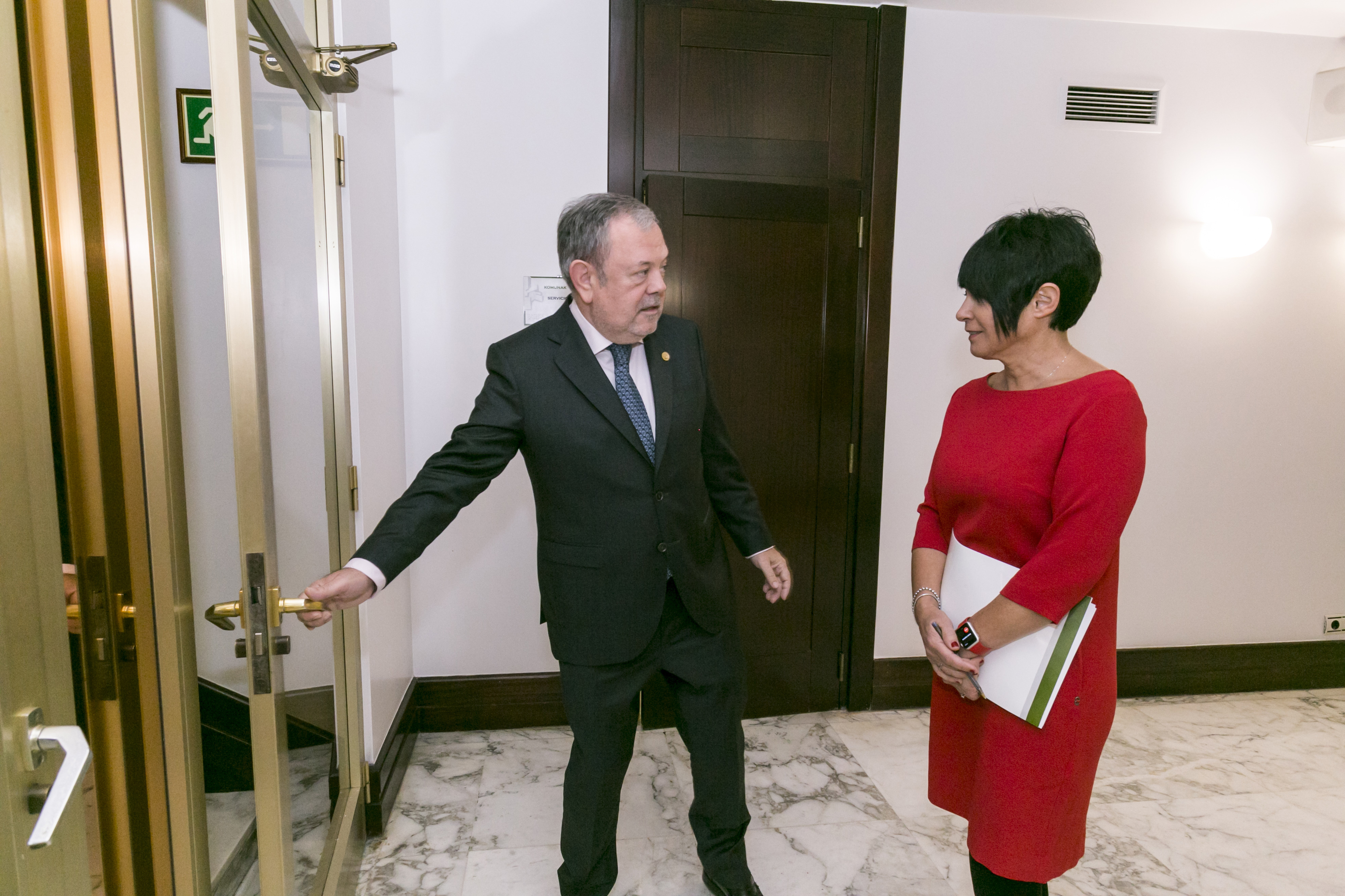 El PNV y el PSOE vasco también pactan con EH Bildu las cuentas en ...