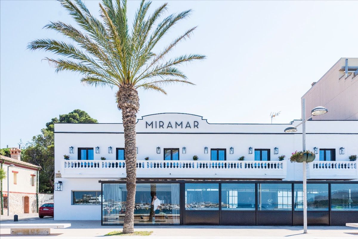 Exterior del restaurante Miramar.
