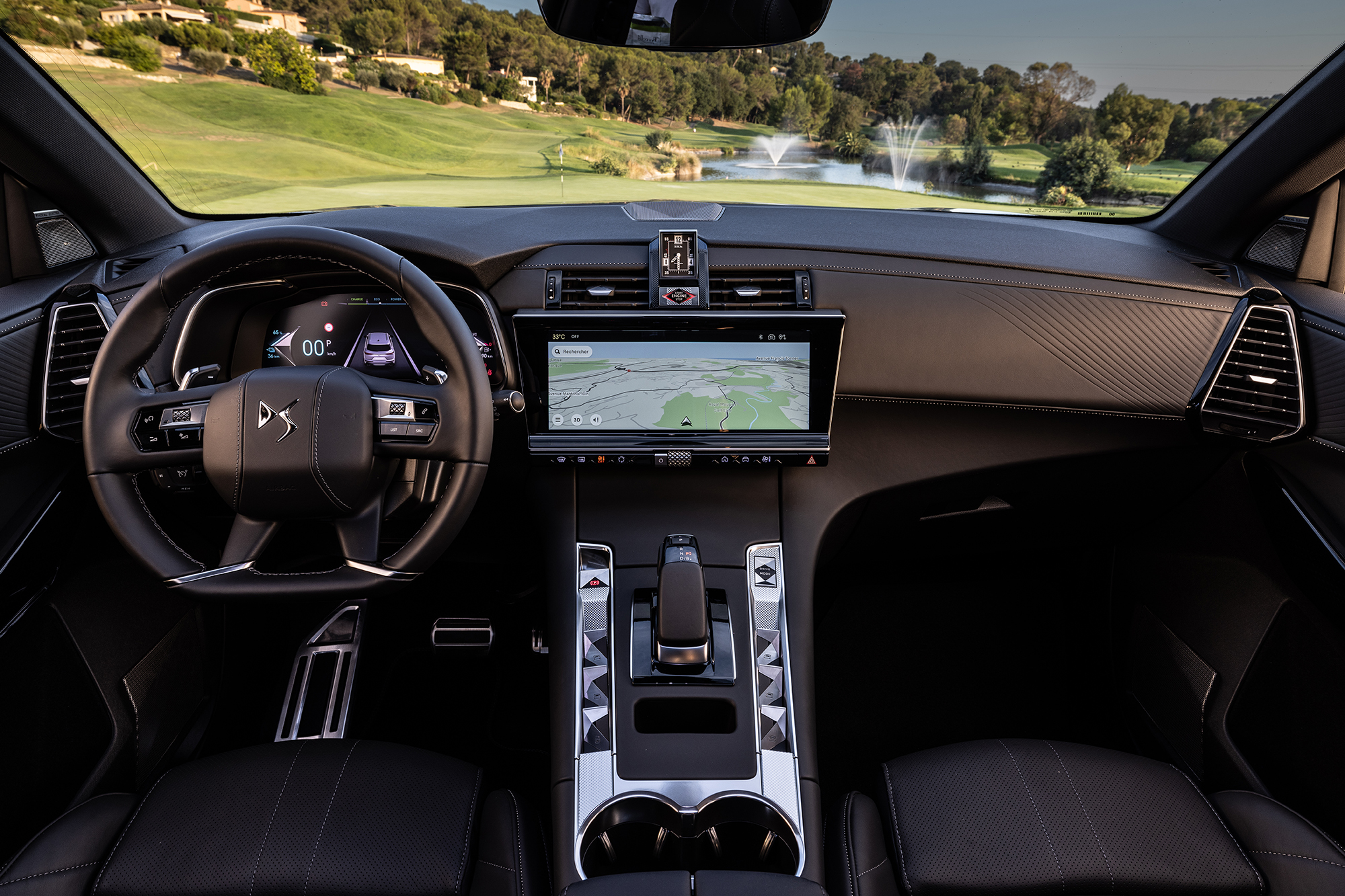 Probamos el nuevo DS7: híbrido enchufable.... o diésel | Motor