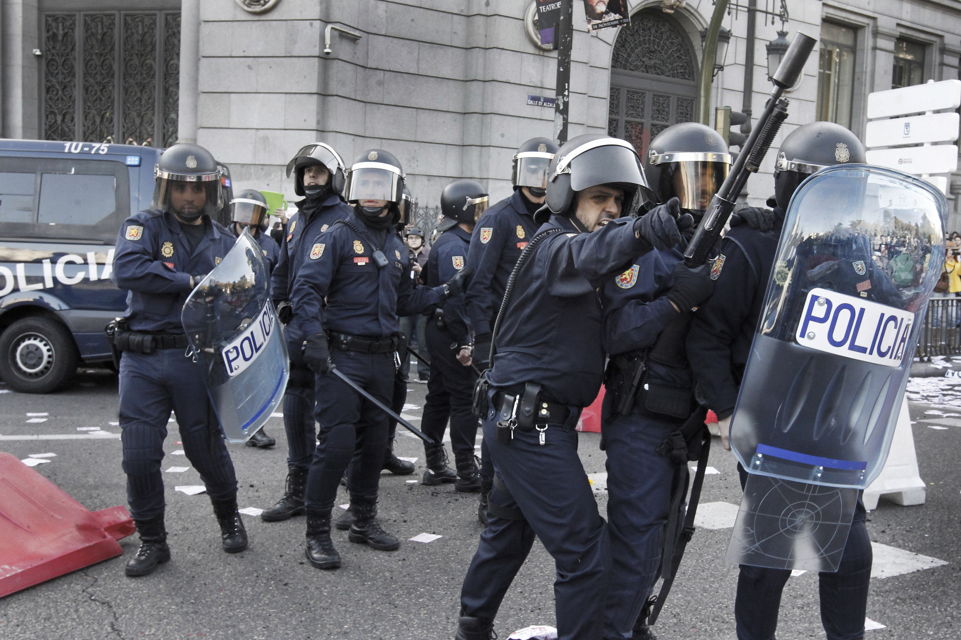 El libro-denuncia sobre el aumento del crimen: "La Policía está ...