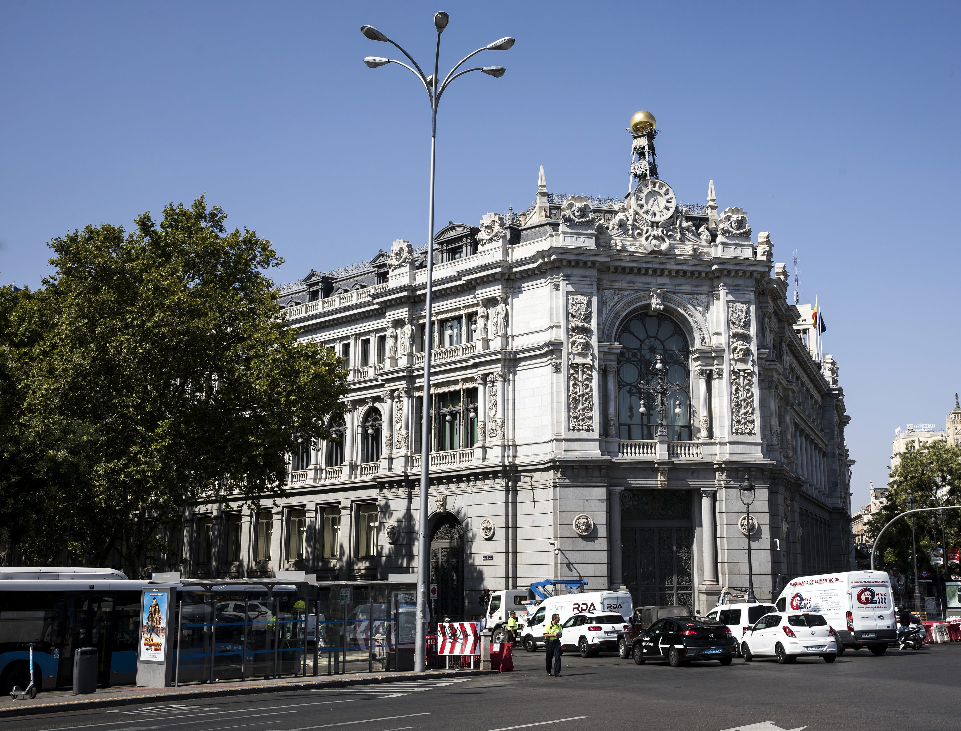 Los sindicatos de la banca convocan una manifestación en plena ...