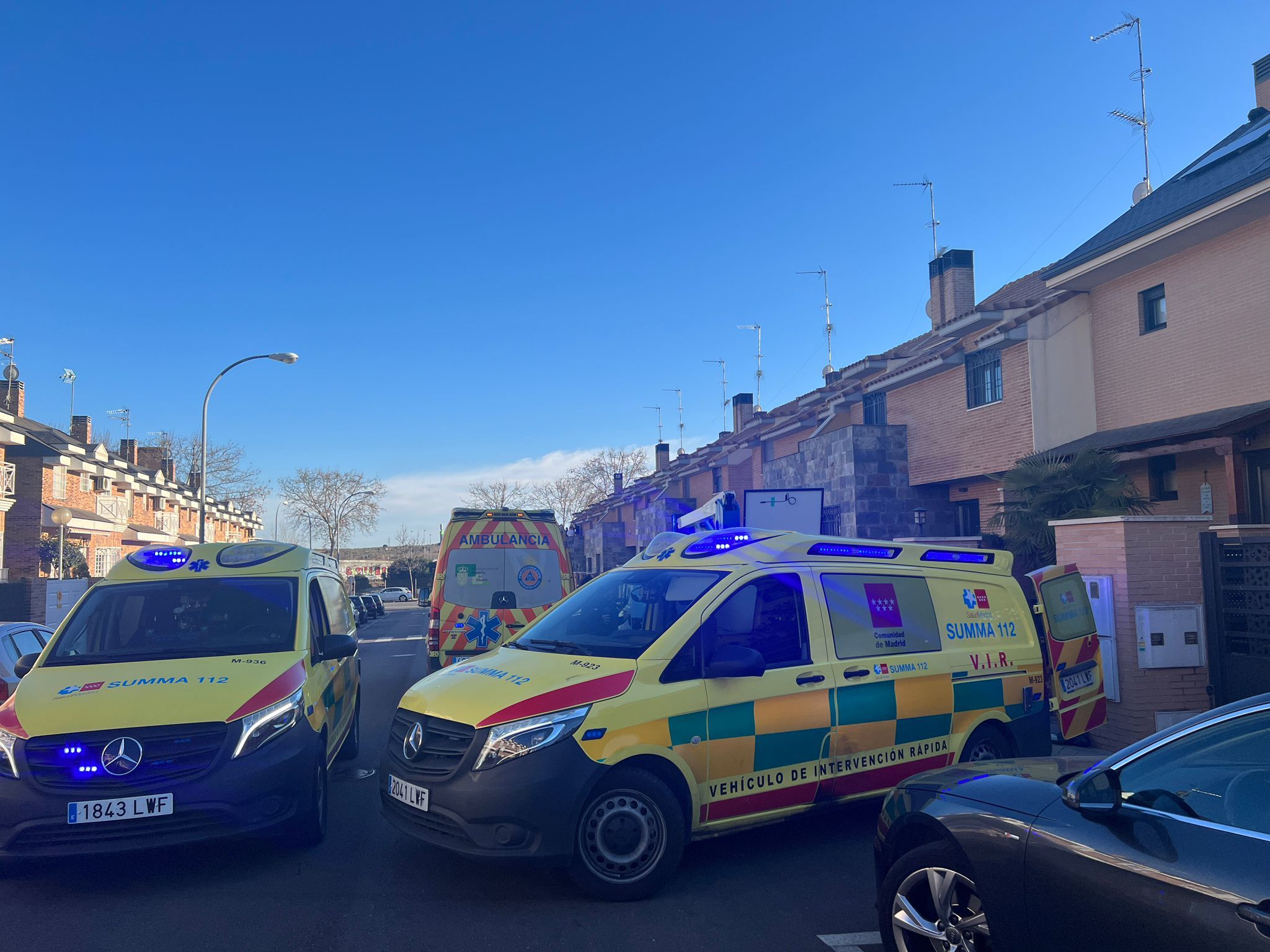 Muere un trabajador al caer desde una altura de siete metros cuando ...