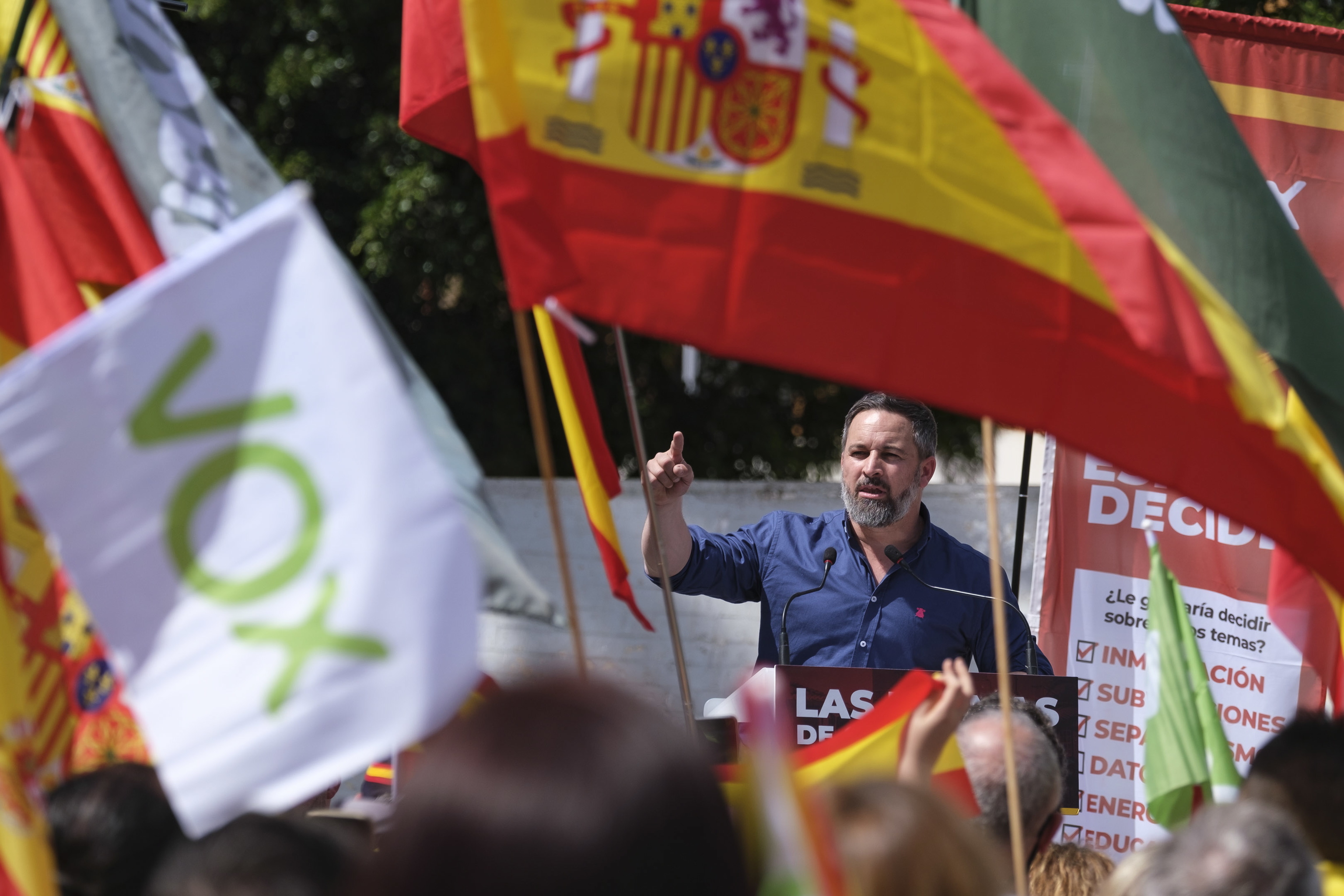 Abascal critica la nueva ley de paridad e insta a Sánchez a que "se ...