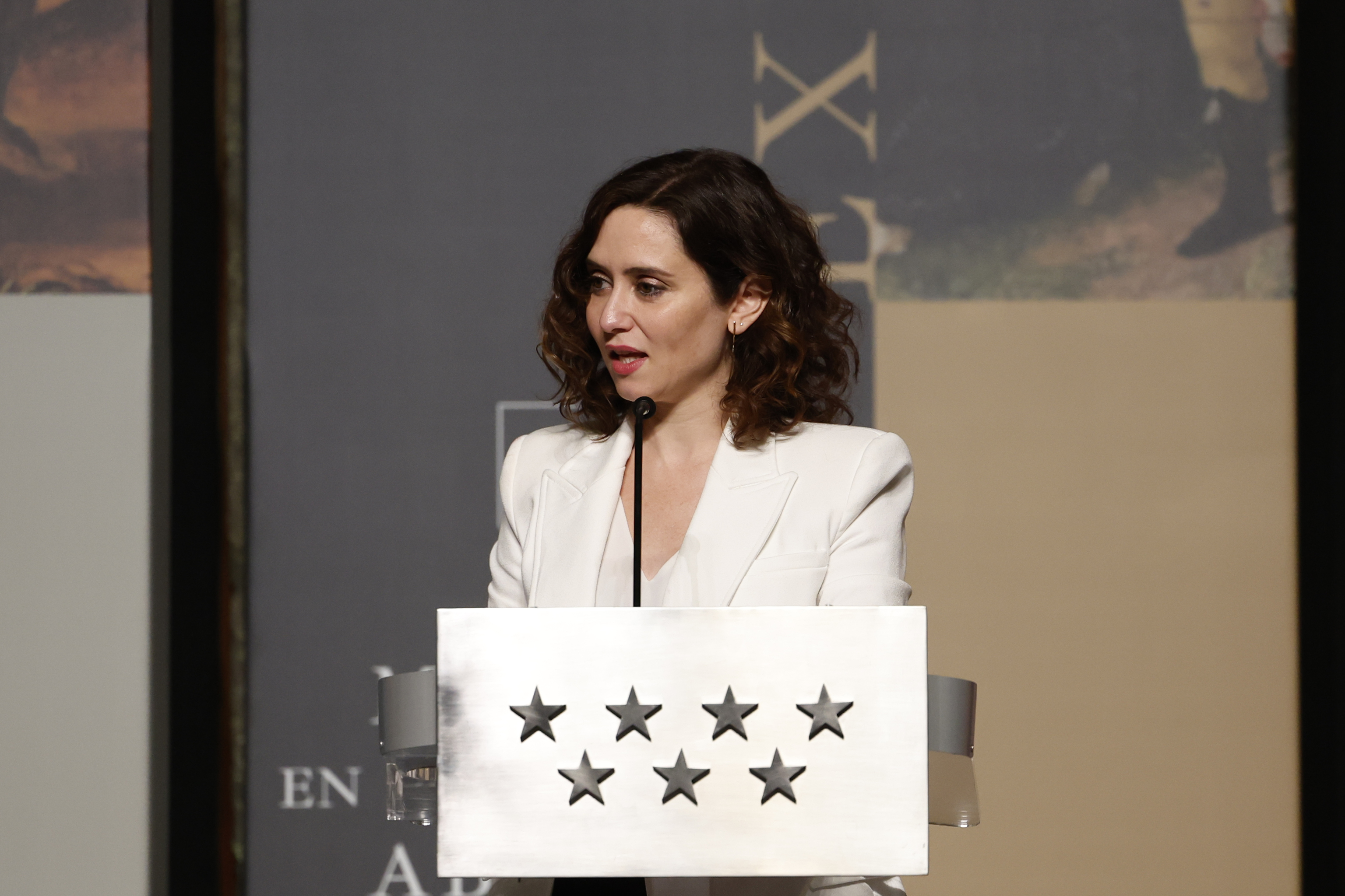 La izquierda acusa a Ayuso de "burlarse" de las personas trans | Madrid