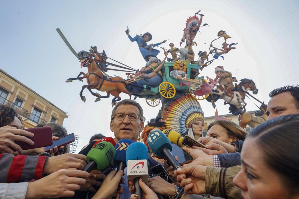Feijóo niega haber leído el discurso de Tamames y mantiene la crítica a ...