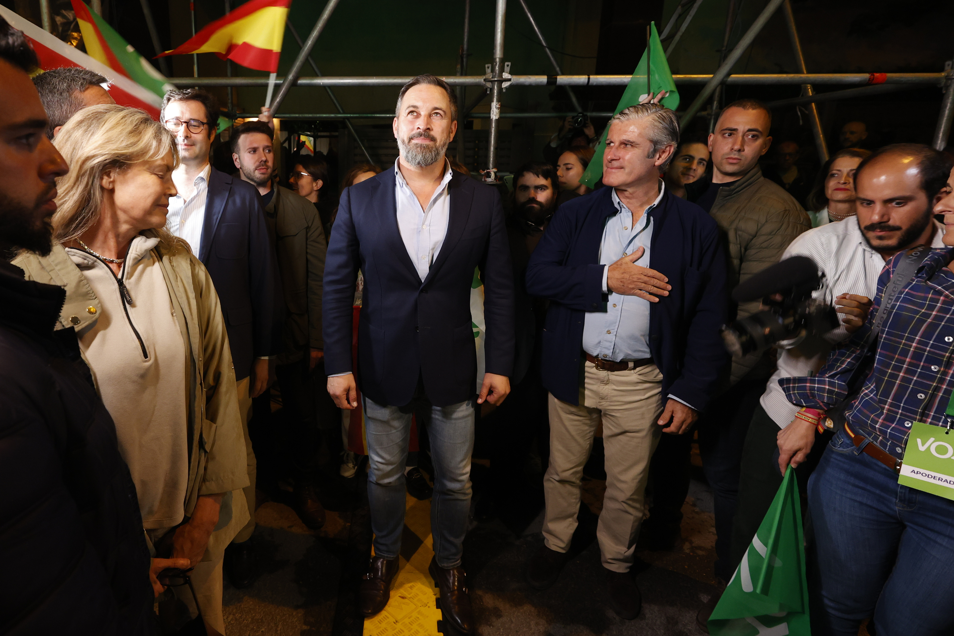Los seis pactos entre el PP y Vox: tensión en Extremadura, reencuentro ...