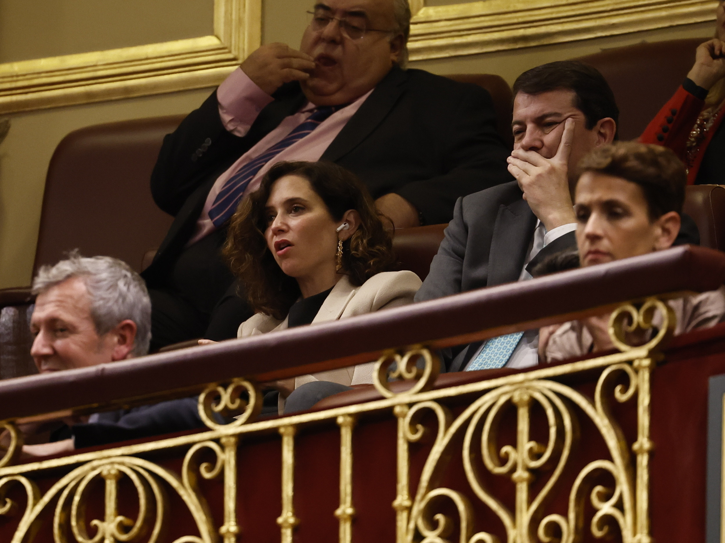 Fruta por fruta, golpe por golpe, Ayuso por Ayuso | Madrid