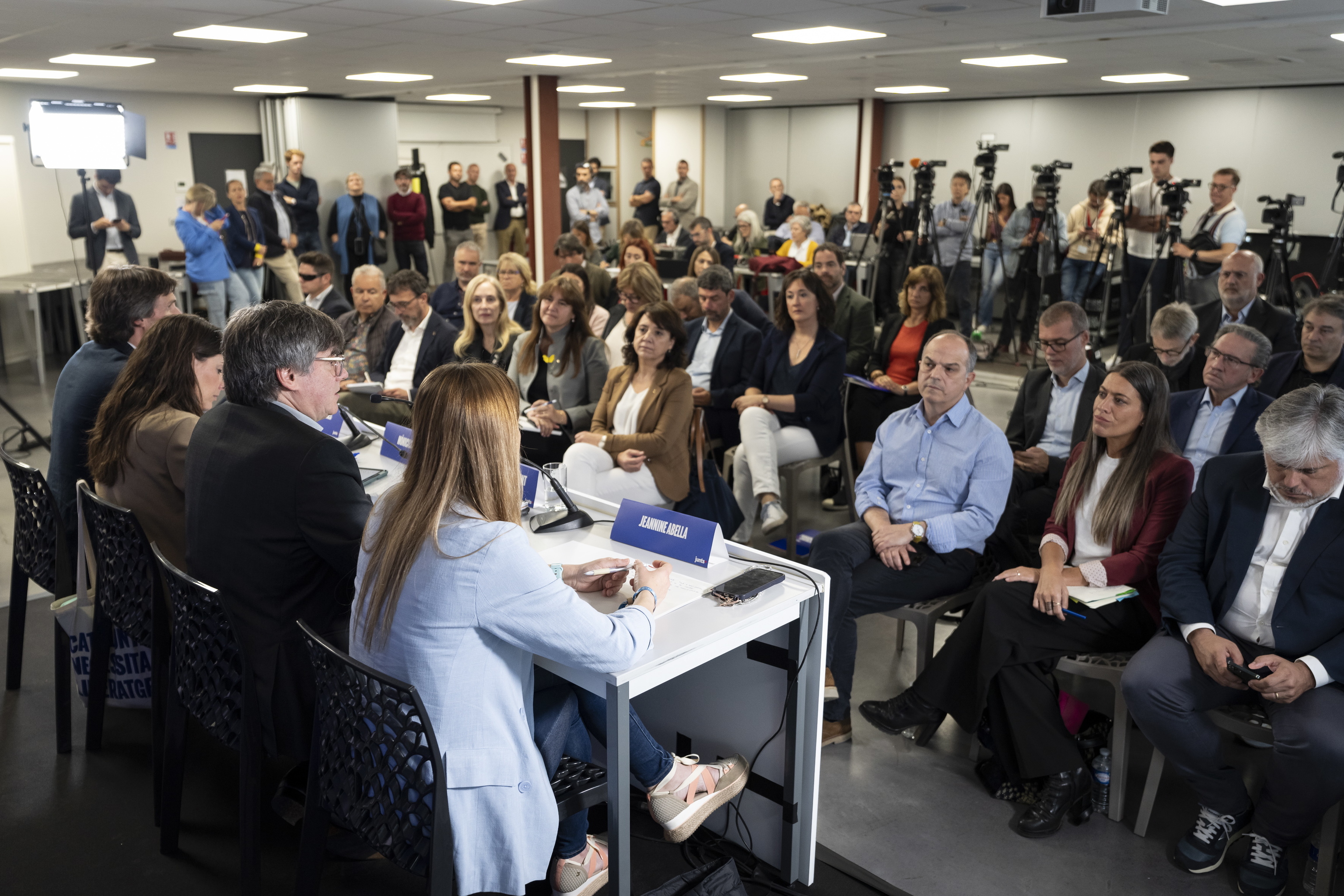 Puigdemont quiere una negociación en secreto con ERC y ya no teme una ...