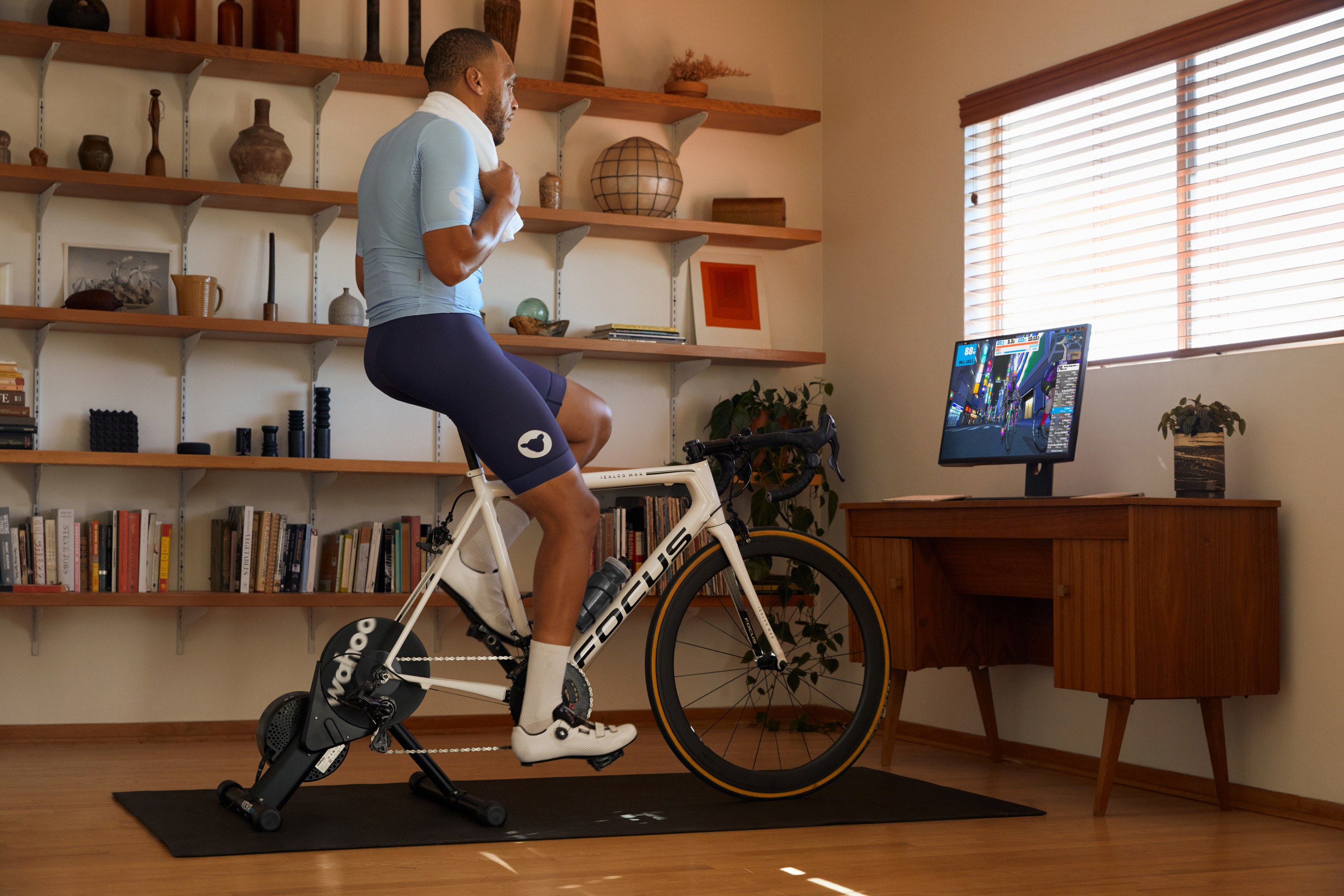 Wahoo Kickr Core Zwift One, muchos rodillos de bicicleta en uno