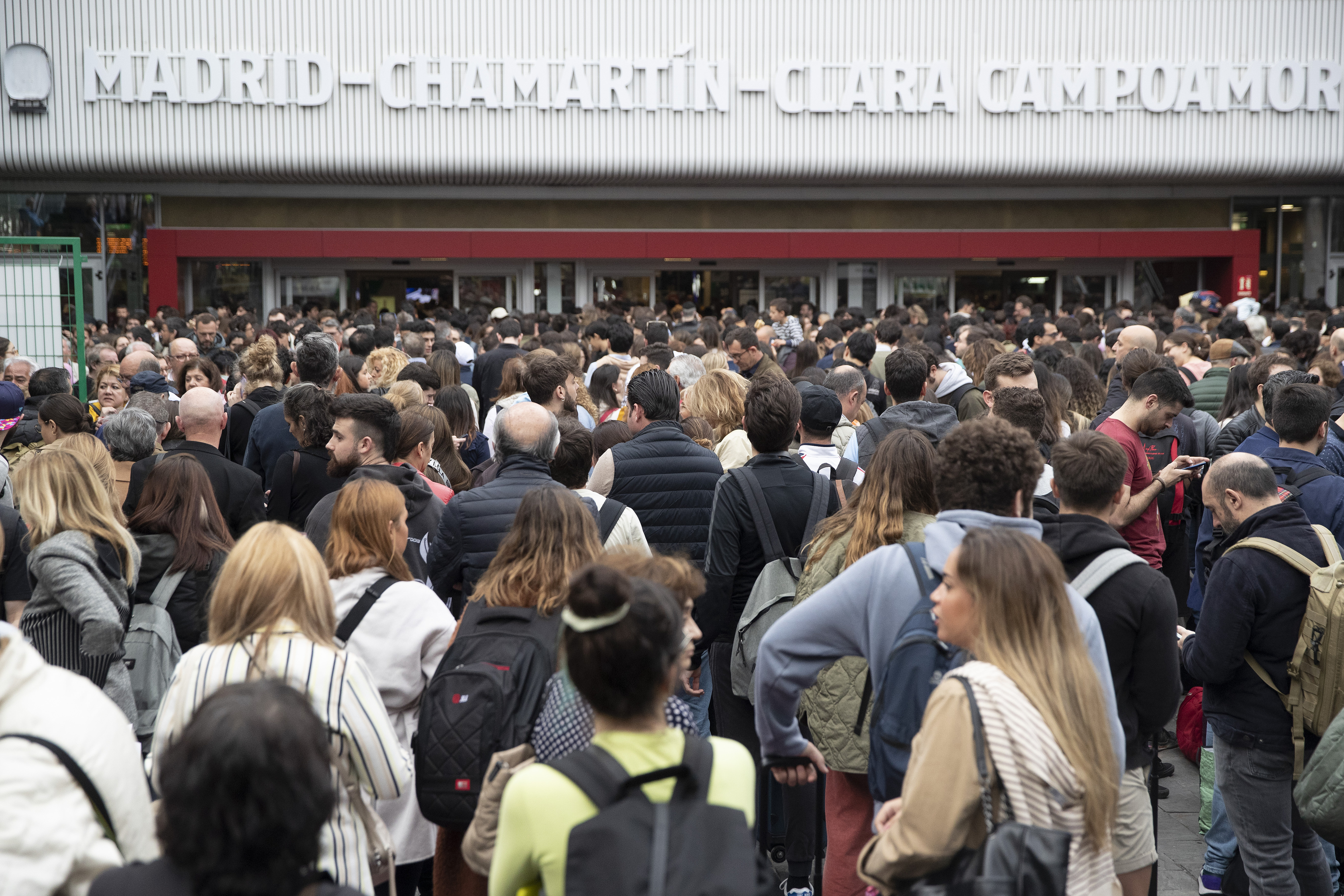 El PP pide la comparecencia urgente de los presidentes de Renfe y Adif ...