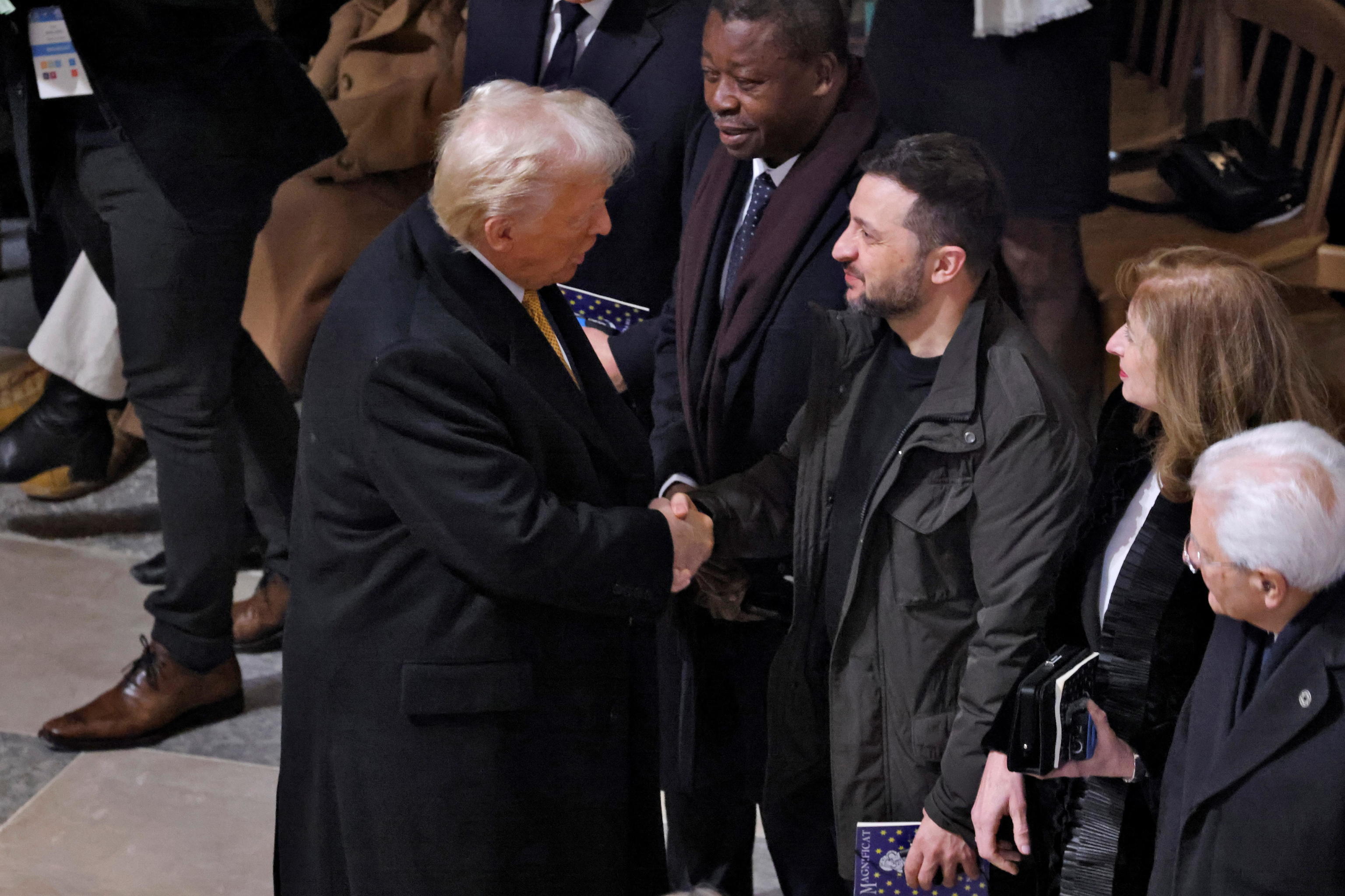 Trump asegura que Zelenski está dispuesto a llegar a un "acuerdo" con ...