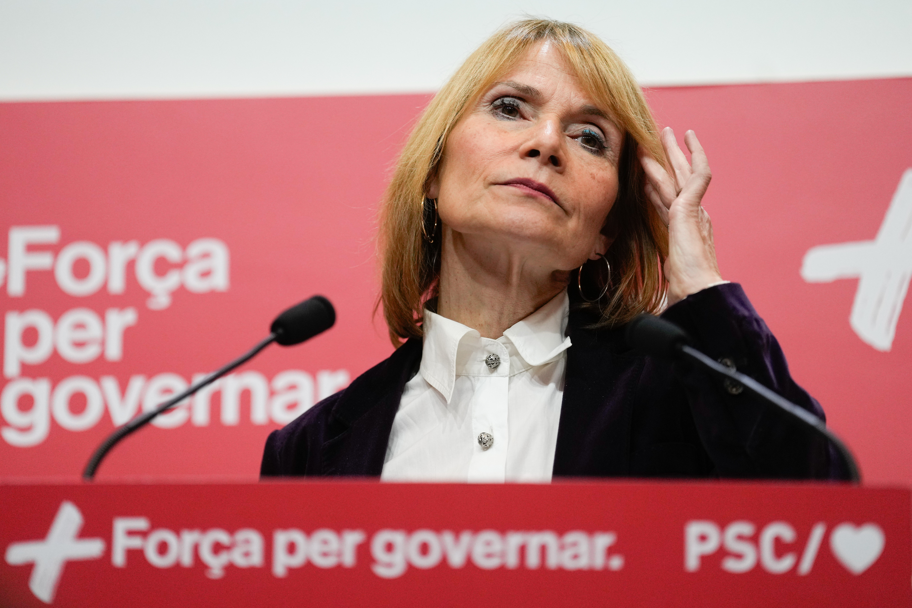 Los socialistas advierten a Puigdemont de que pactar con PP y Vox es ...