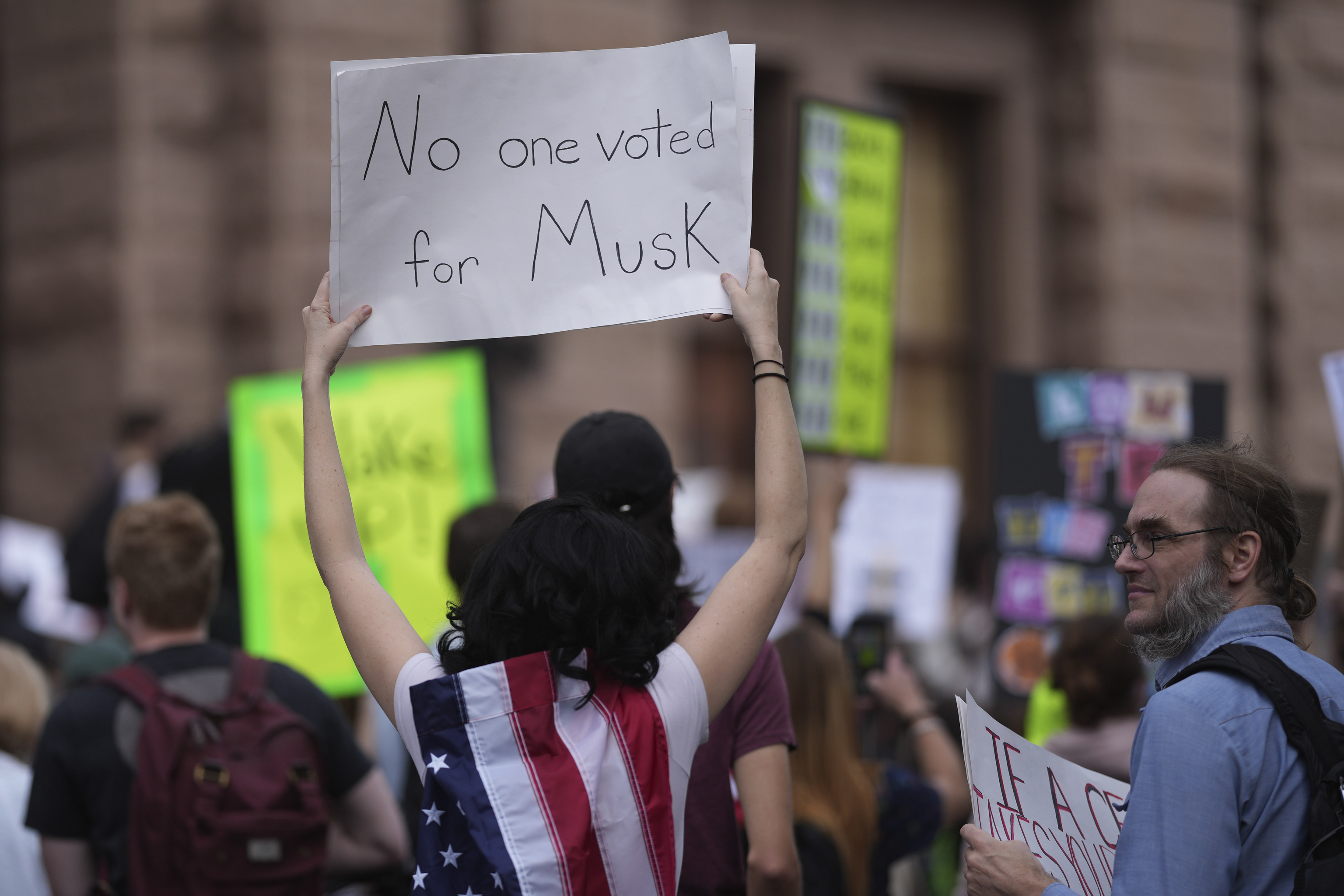 Miles de manifestantes protestan en EEUU contra las políticas de Trump ...