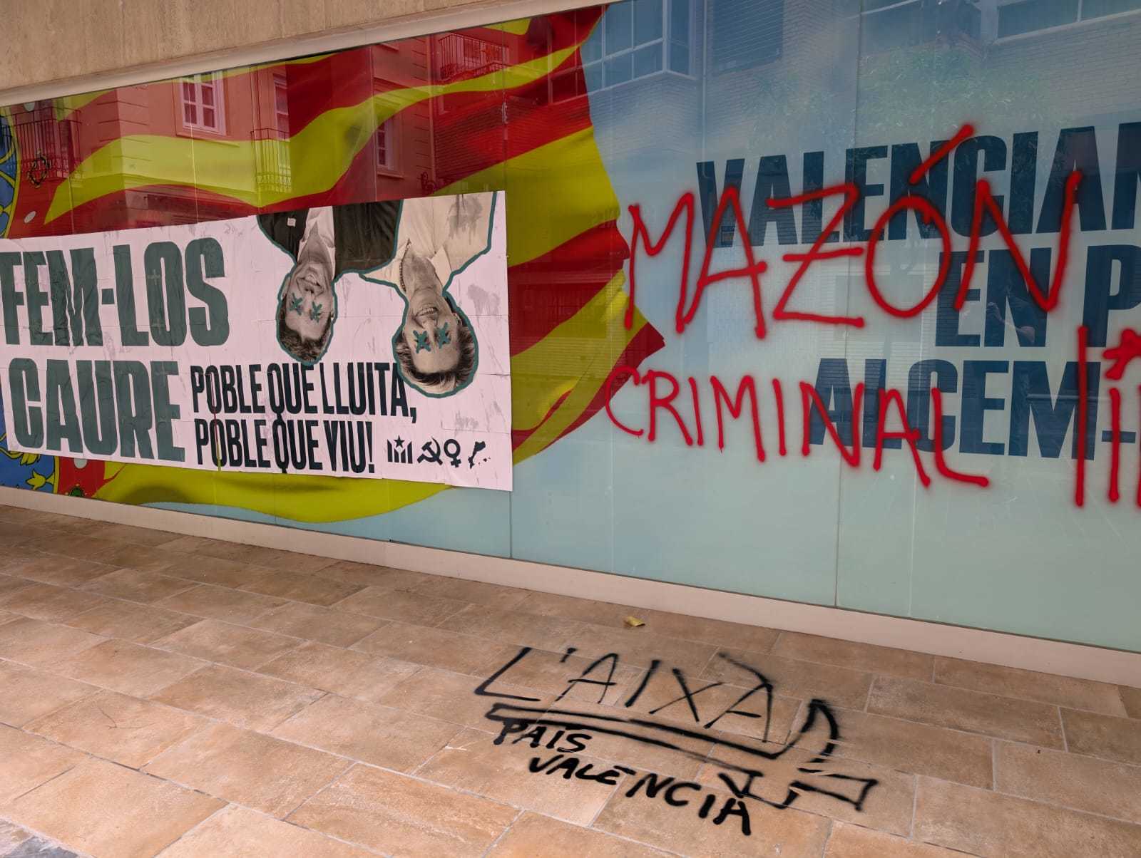 El PPCV denuncia la aparición de pintadas con amenazas e insultos en su ...