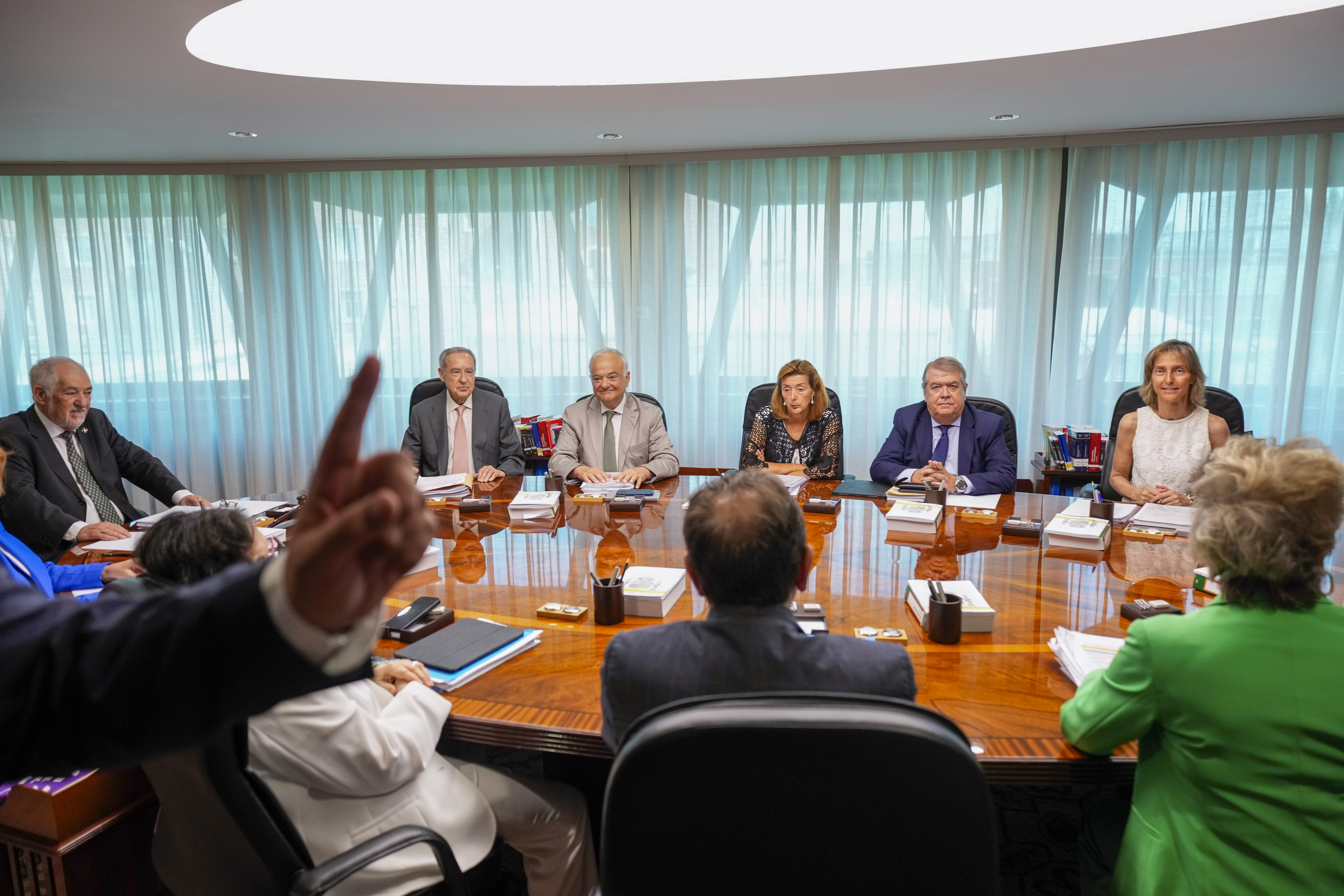 El Constitucional avala por seis votos frente a cuatro la amnistía de ...