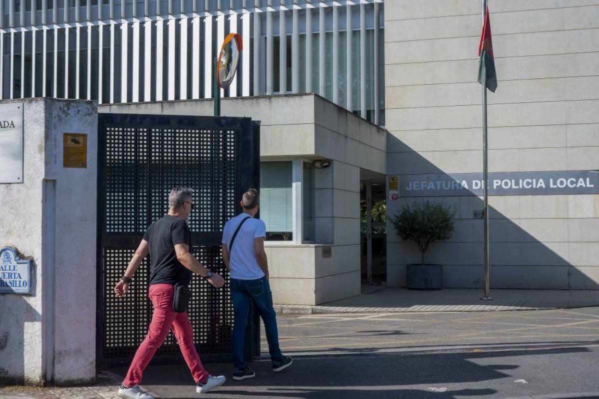 Duro cruce de acusaciones entre el PP y el PSOE de Granada por los ...