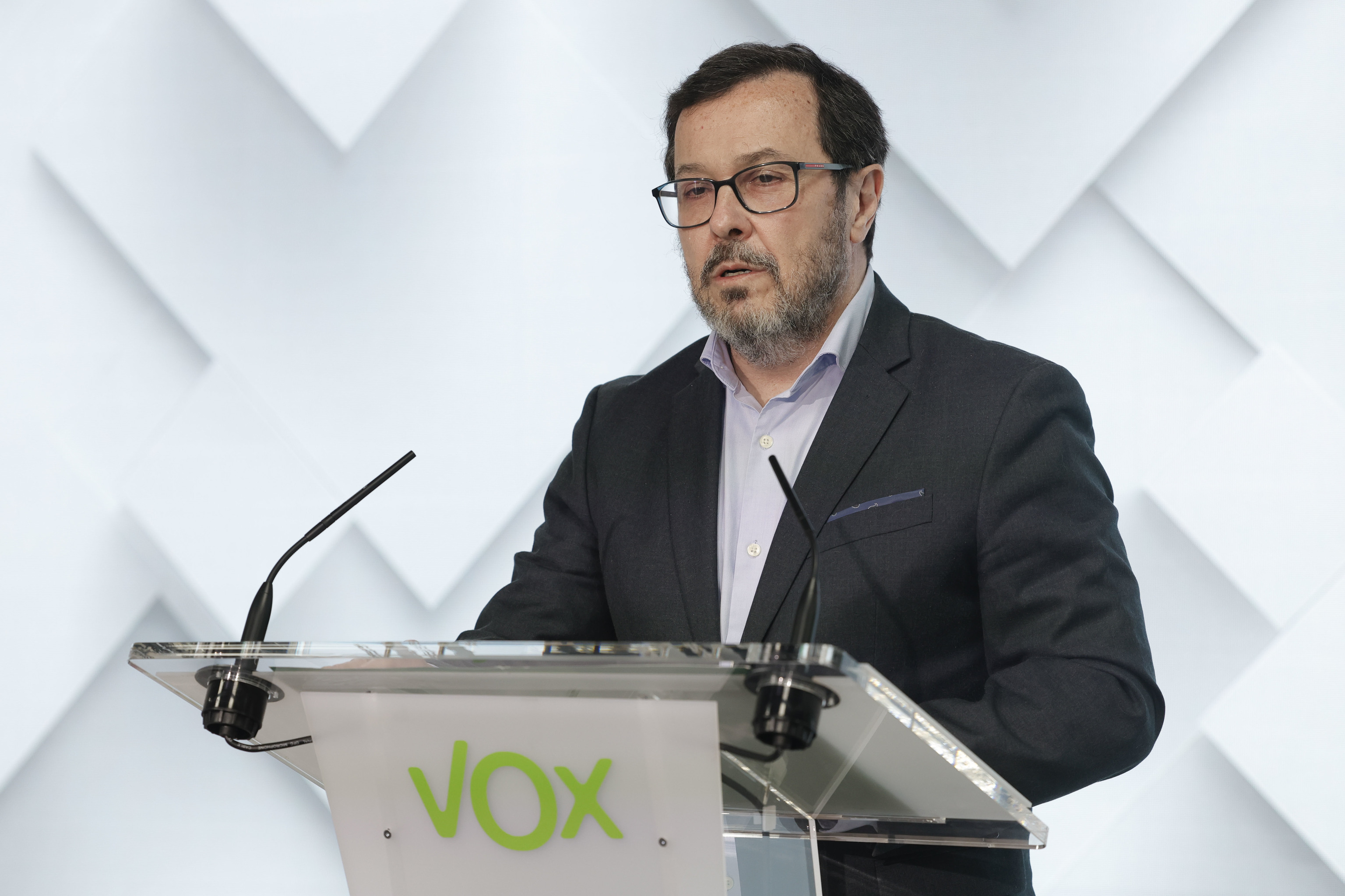 El portavoz nacional de Vox, José Antonio Fúster, este lunes en la sede del partido