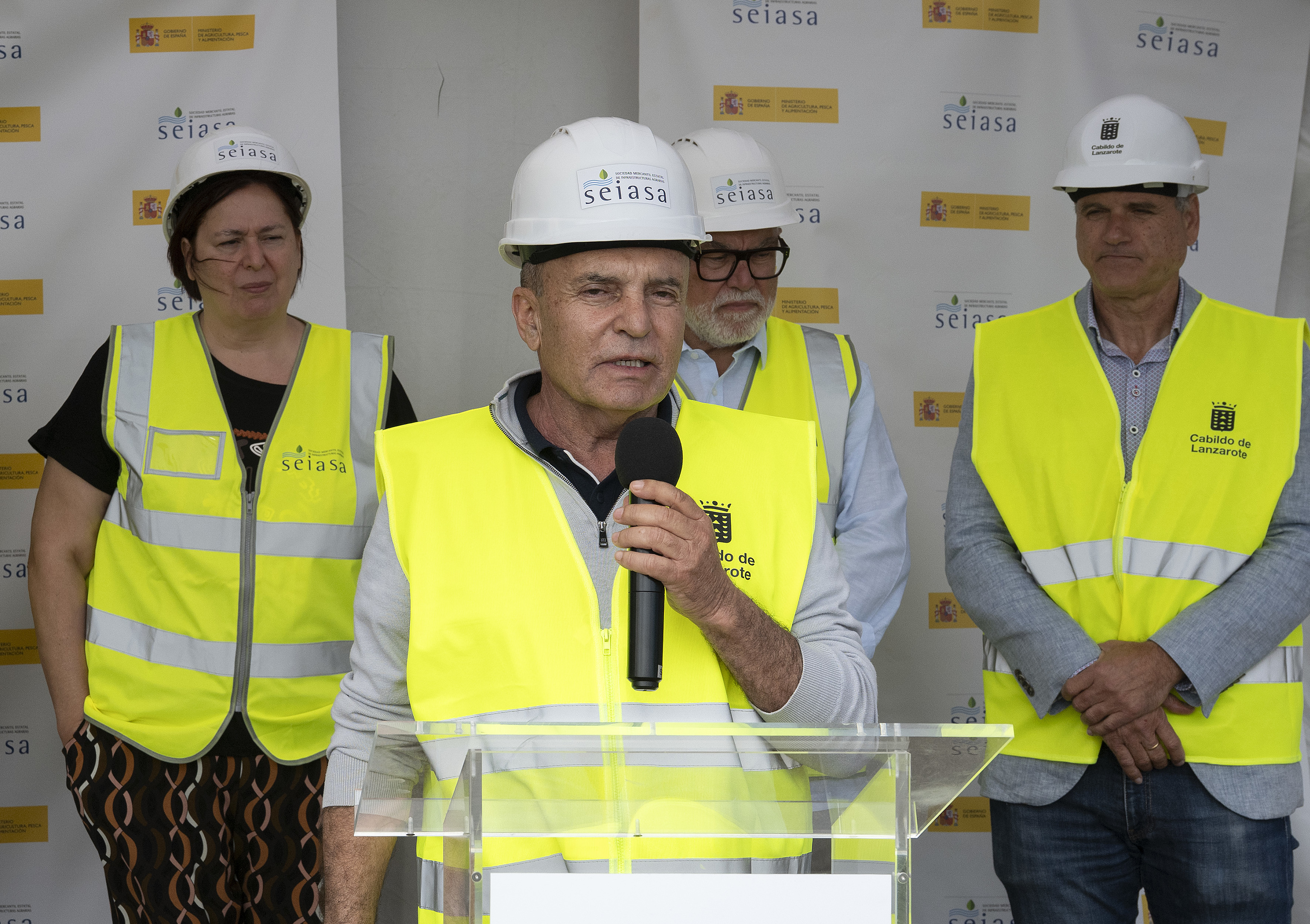 El alcalde de Tinajo pide disculpas y dice que no hospedó a ...