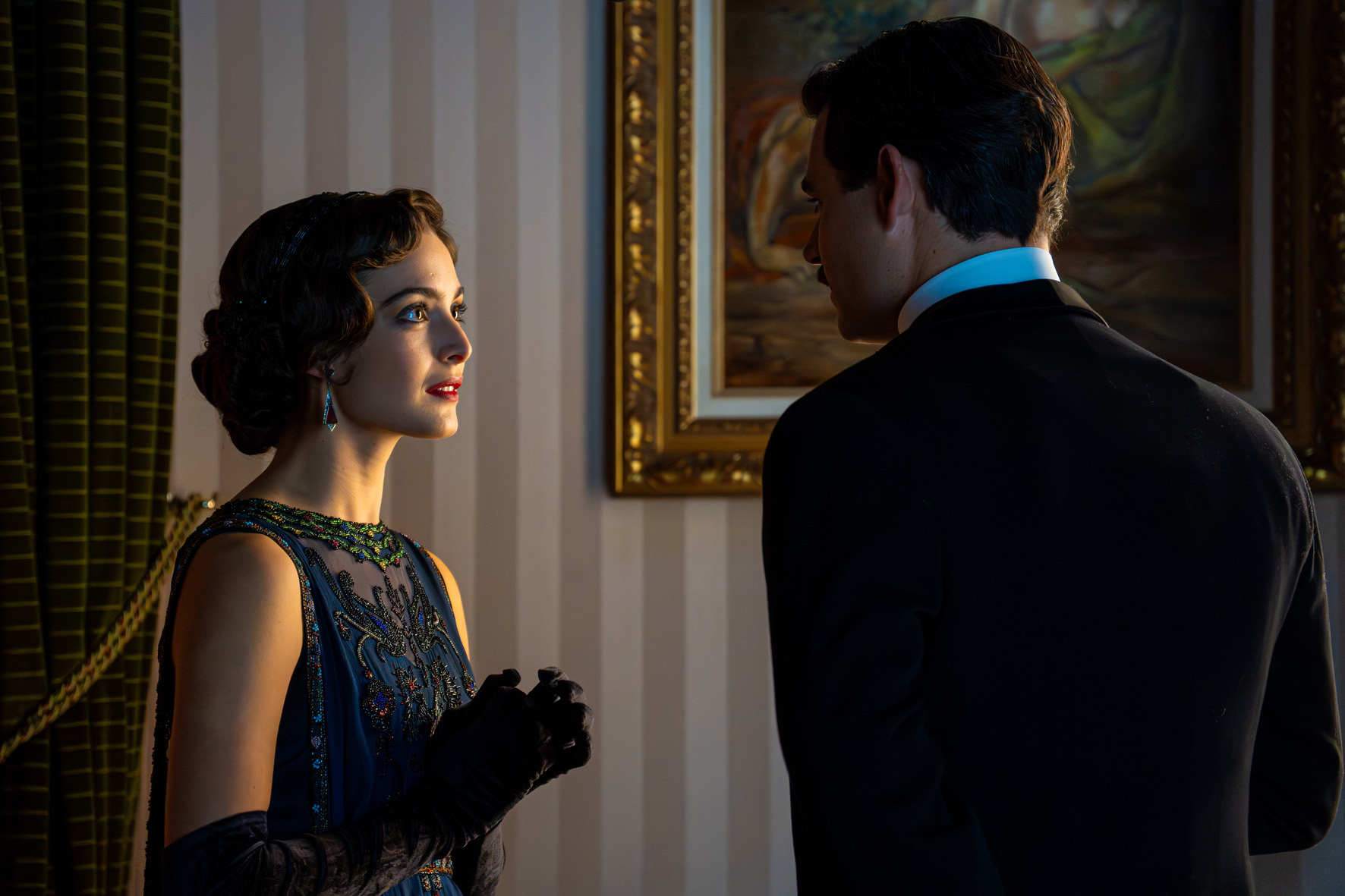 'La Promesa', avance del capítulo del viernes 6 de febrero: María y Carlo se dan un beso de verdad