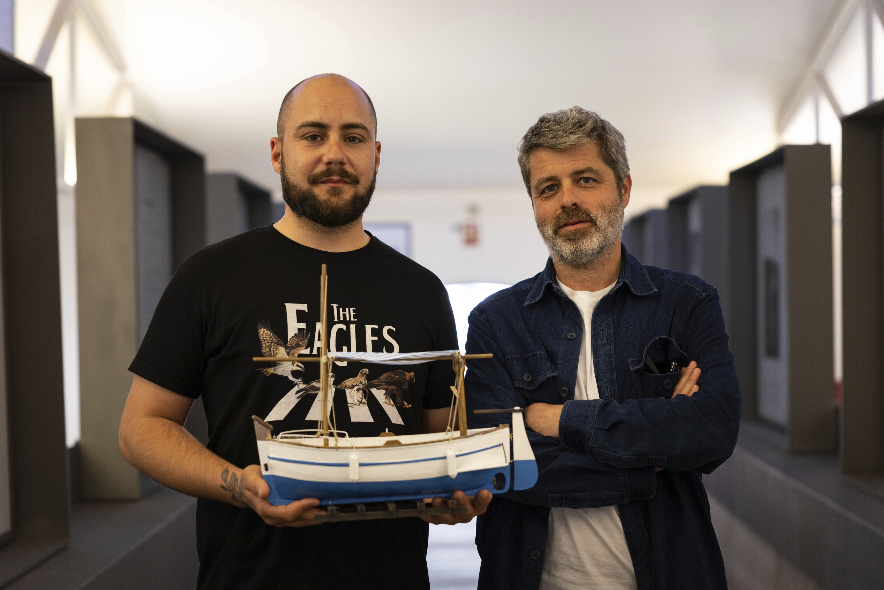 Ernesto Miralta y su socio Miguel en el proyecto Barco Natura para turismo fluvial sostenible en el Valle del Alagón.