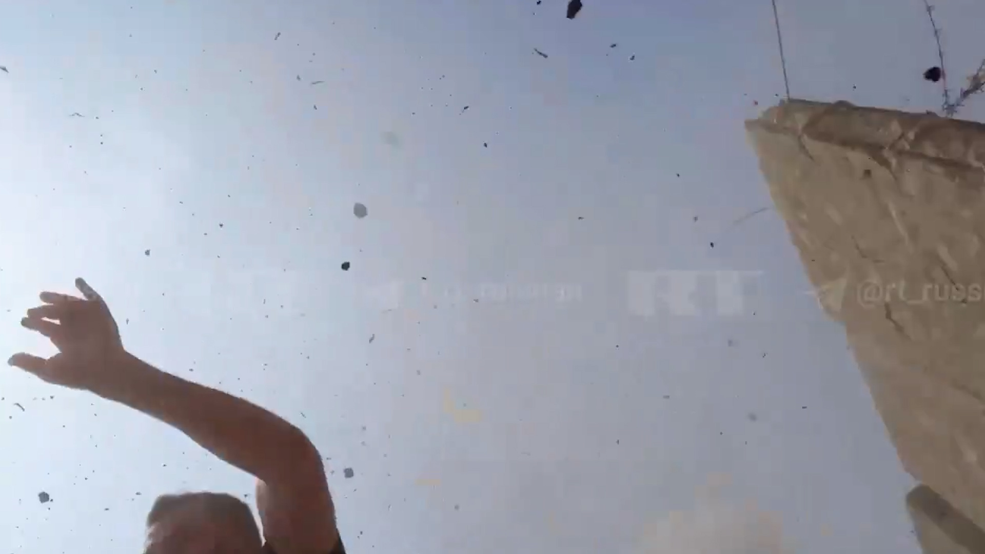Heridos dos periodistas de la cadena rusa RT en un ataque de Israel ...