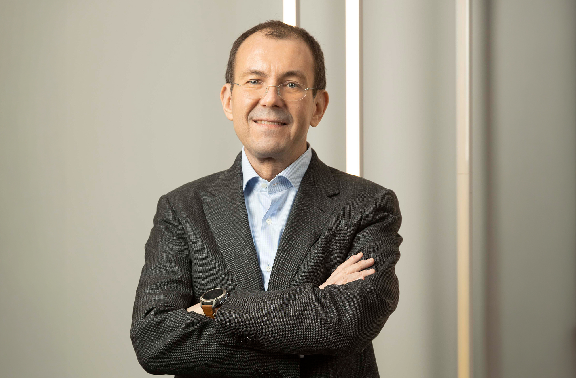 Luca Rossi, vicepresidente ejecutivo de Lenovo: "La IA es una revolución aún mayor que Internet"