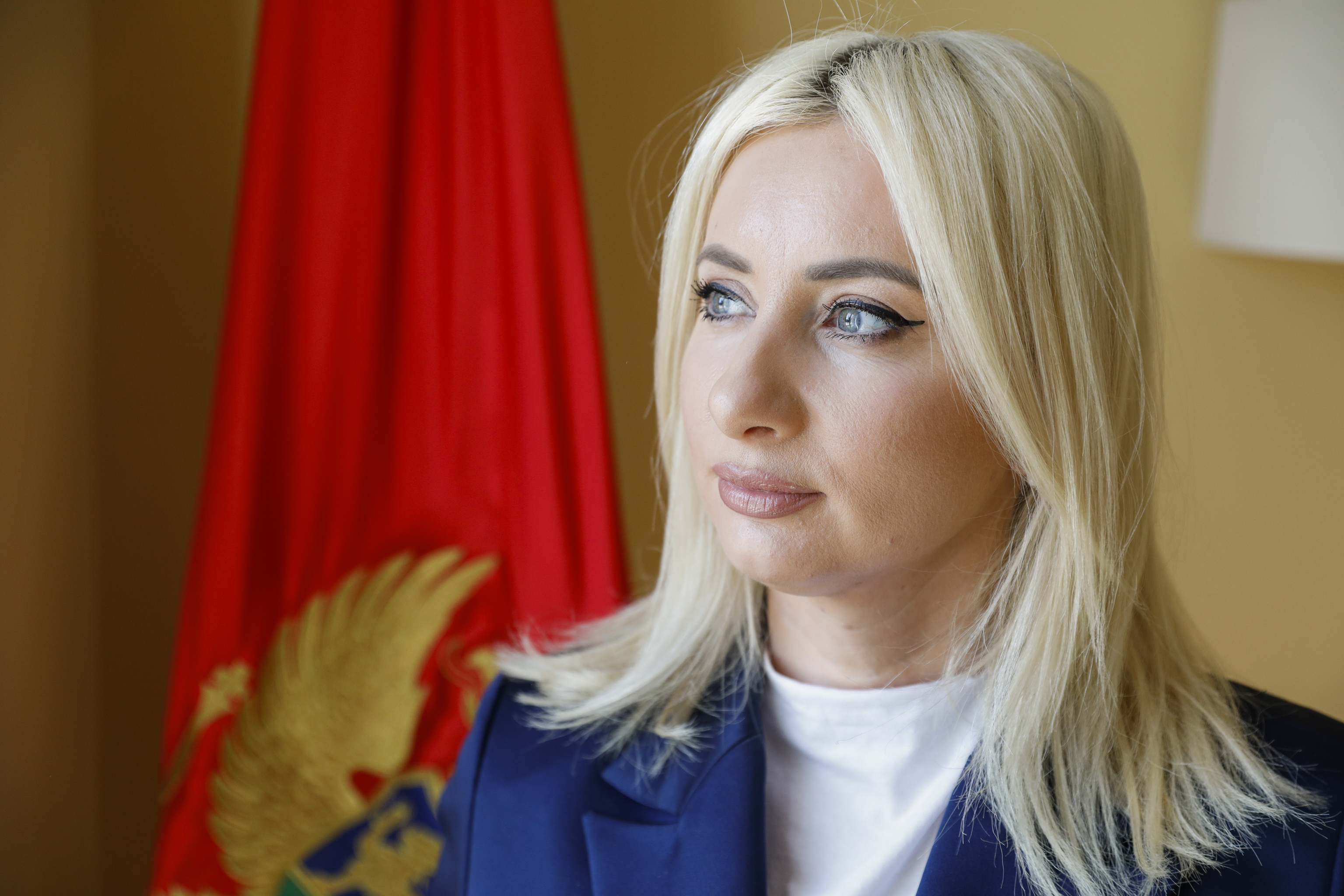 La ministra de Asuntos Europeos de Montenegro, Maida Gorcevic, en la embajada de su país en Madrid.