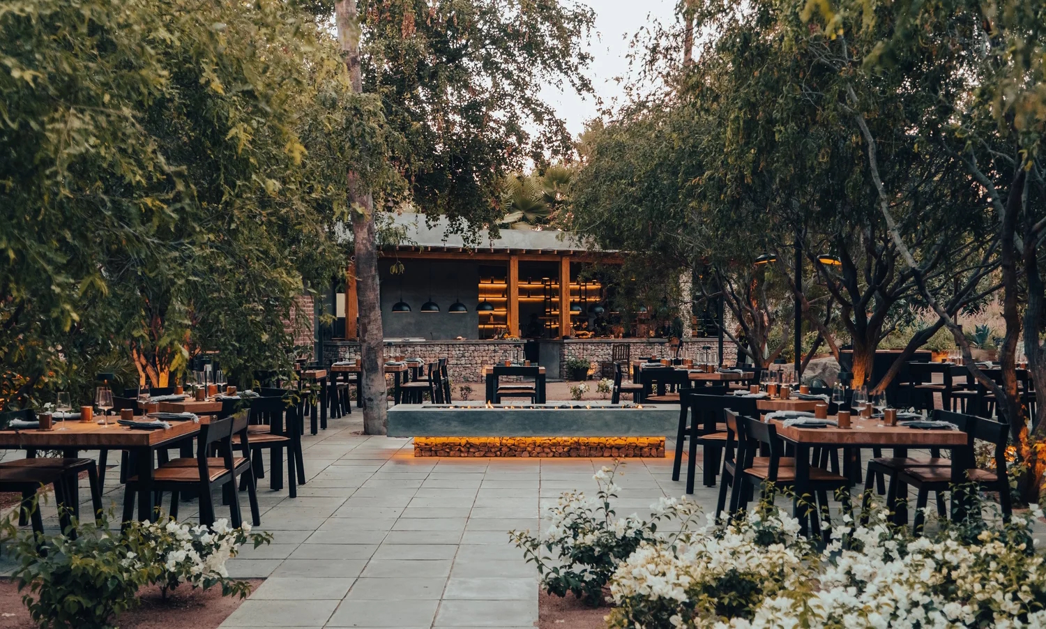 El oasis al aire libre de Límo Heritage Kitchen.