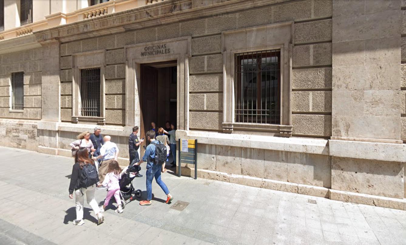 Oficina del padrón municipal en la Plaza del Ayuntamiento.
