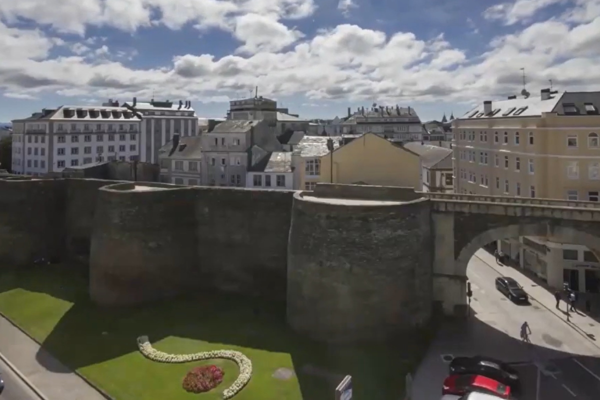 La muralla romana mejor conservada del mundo est� en Espa�a: m�s de 2 kil�metros y 85 torres que proteg�an un 'bosque sagrado'