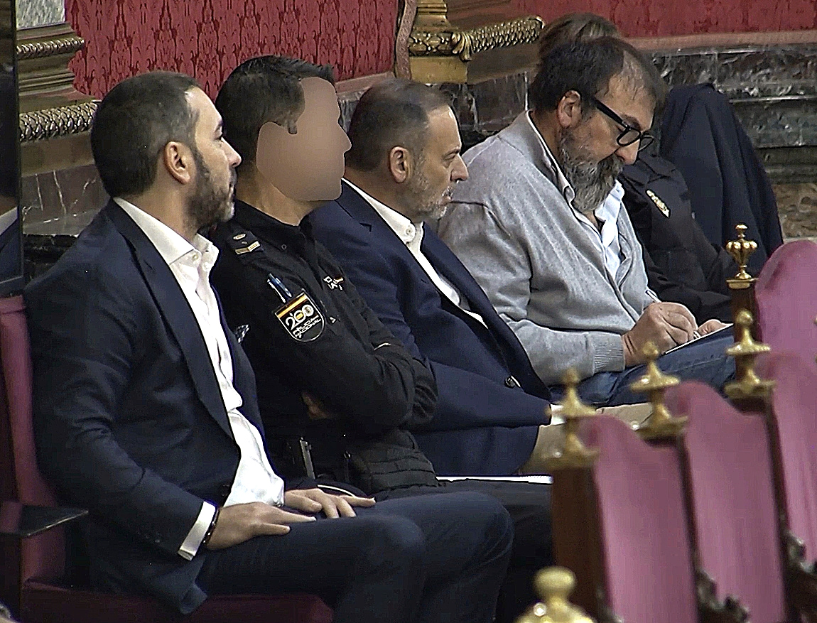 Víctor de Aldama,José Luis Ábalos y Koldo García, ayer, durante la sesión en el Tribunal Supremo.