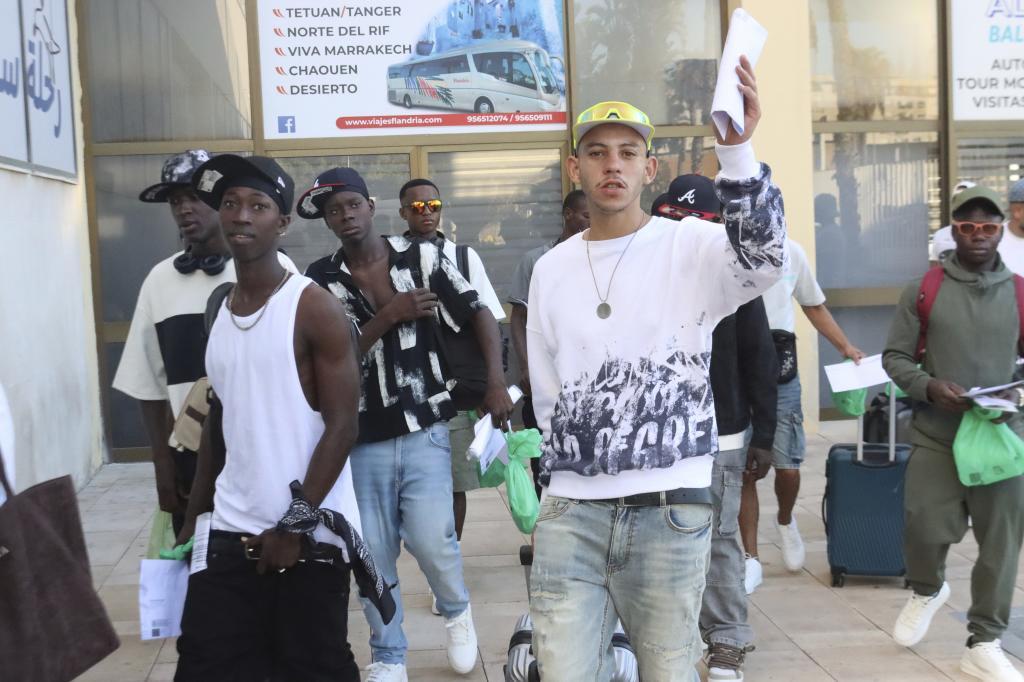 Siete Migrantes Subsaharianos Acceden A Ceuta Tras Saltar El Doble 