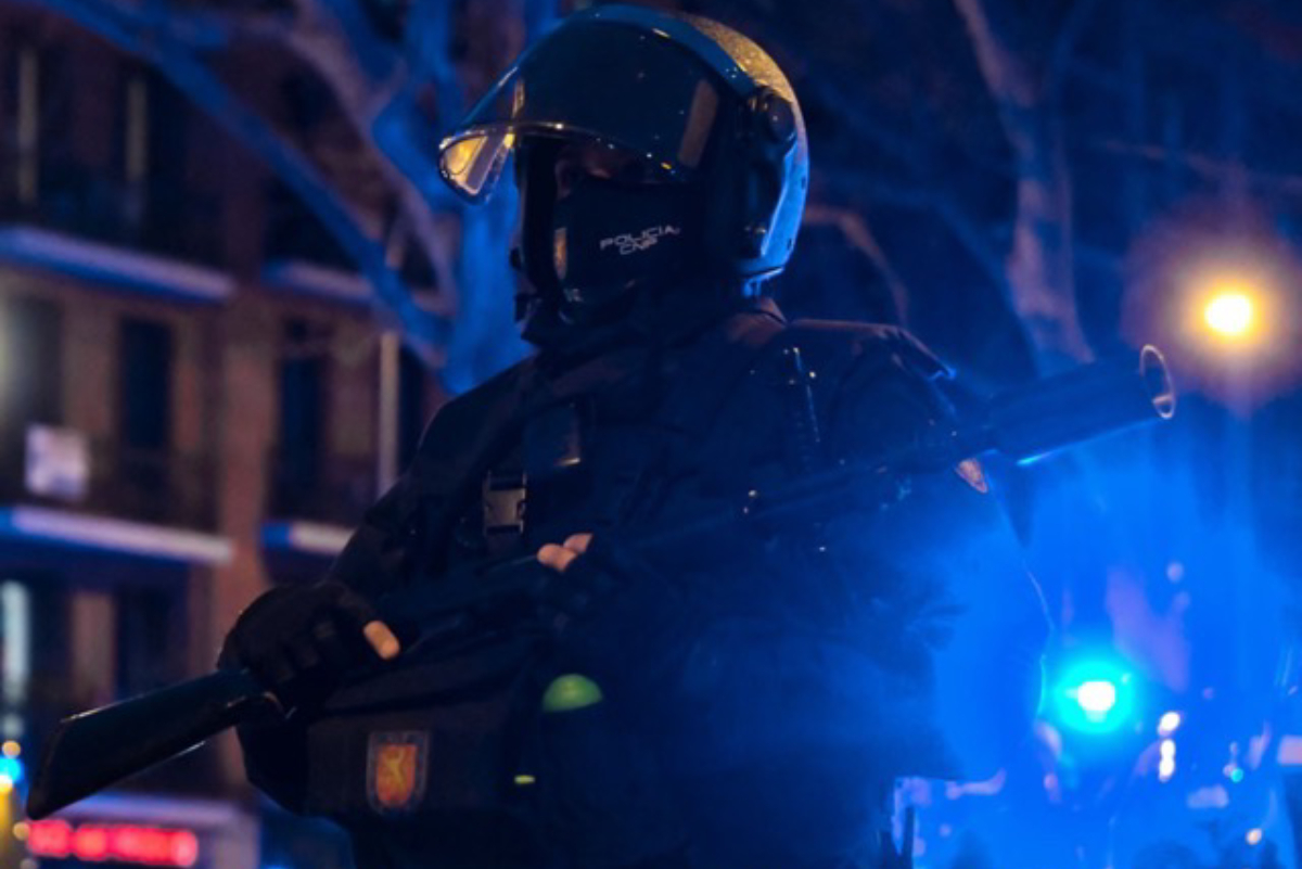 Un agente de la Policía Nacional.