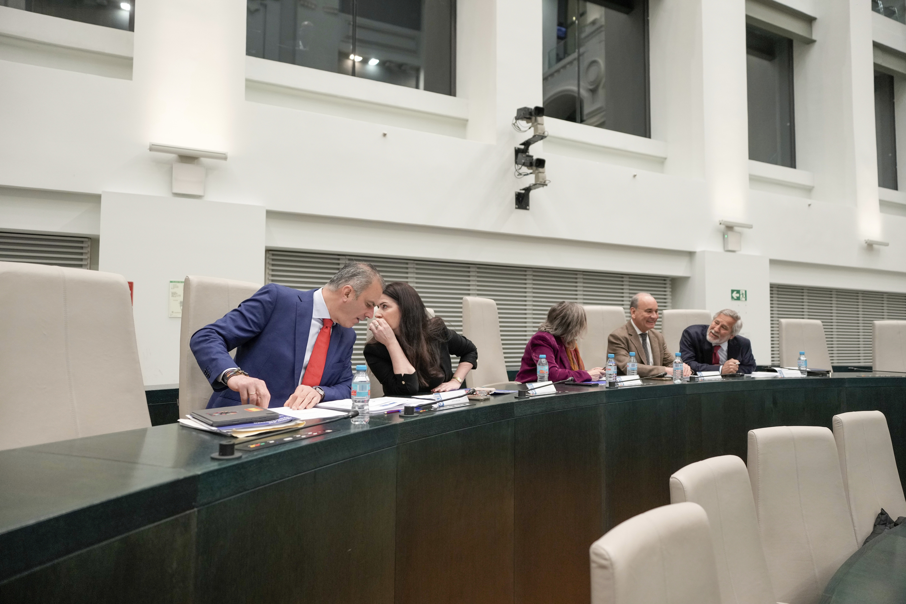 Los cinco concejales de Vox, durante un Pleno municipal.
