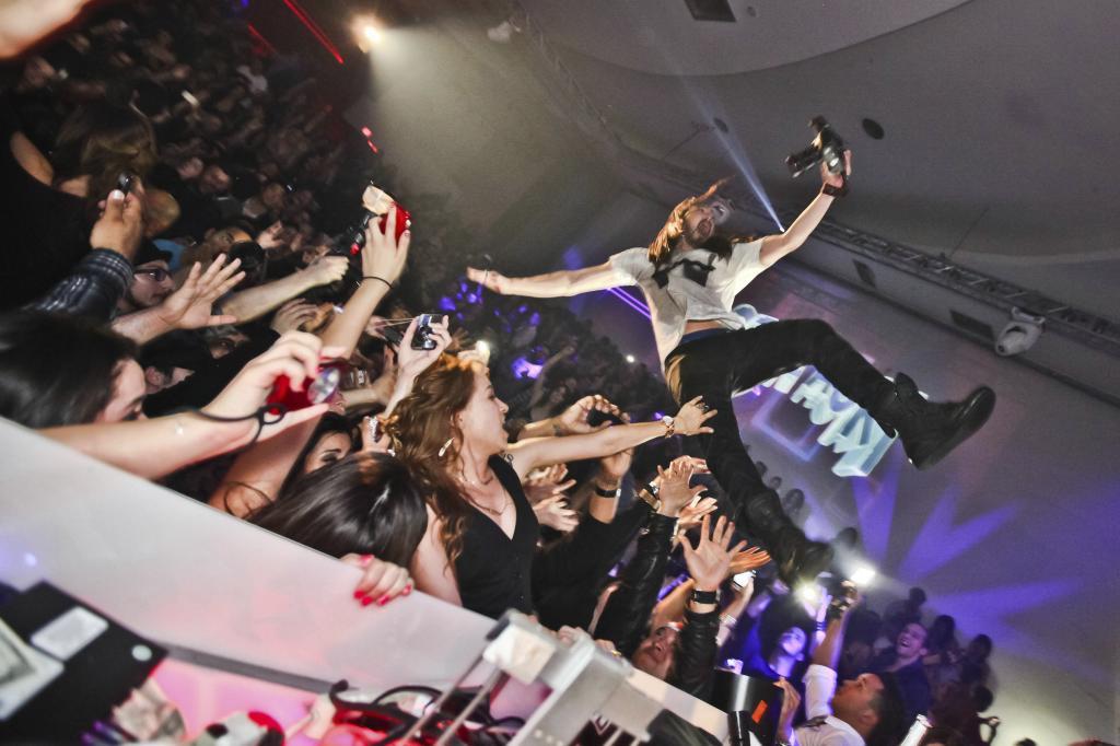 Steve Aoki durante uno de sus conciertos