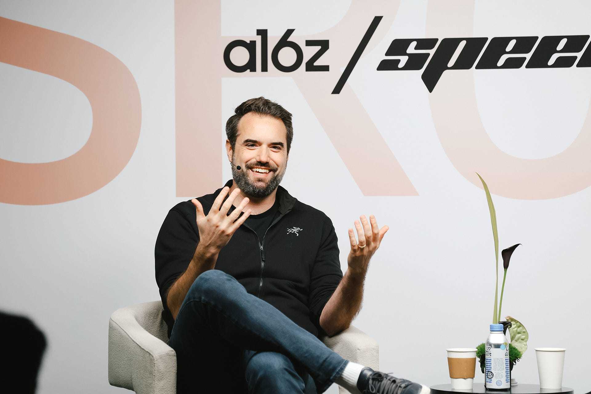 Chris Best, CEO de Substack.